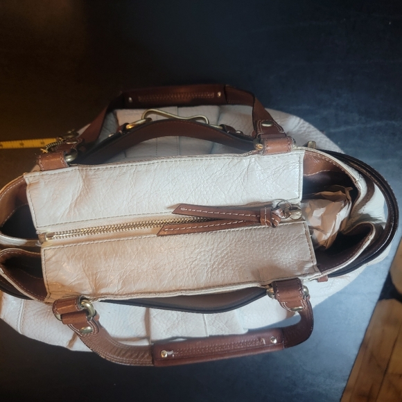 Coach used bag w wallet coin and key chain a four piece set - Picture 13 of 16